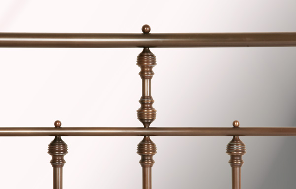 Hyde Park detail in Antique Brass finish