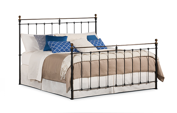 Newfield King High-foot bed in Wrought Iron with Antique Brass