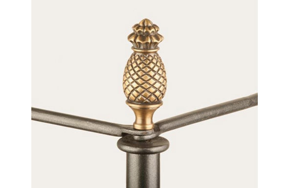 Cairo canopy bed pineapple finial