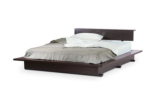 Mondrian bed in solid mahogany