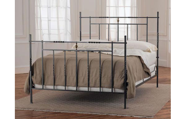 Umbria hand forged solid iron queen bed