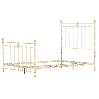 Newfield Bed