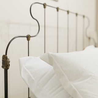 Ana Bed (Clearance)